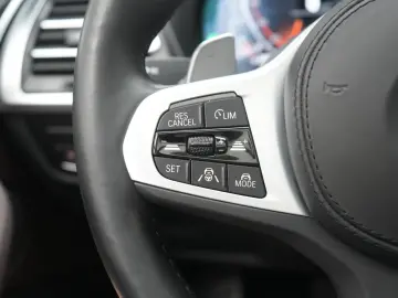 BMW X3 xDrive30d Leder ACC Kamera HUD Pano H&K Lane
