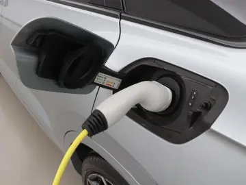 VW Touareg 3.0 TSi eHybrid 4MOTION R Edition   luft