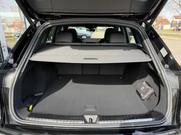 AUDI Q5 TFSI quattro Matrix PassengerDisplay 360