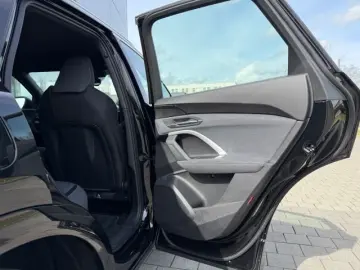 AUDI Q5 TFSI quattro Matrix PassengerDisplay 360