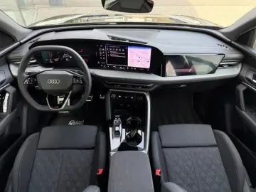 AUDI Q5 TFSI quattro Matrix PassengerDisplay 360