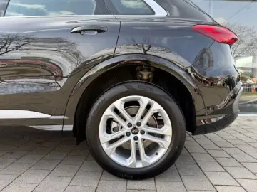 AUDI Q5 TFSI quattro Matrix PassengerDisplay 360