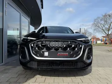 AUDI Q5 TFSI quattro Matrix PassengerDisplay 360