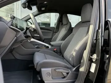 AUDI Q5 TFSI quattro Matrix PassengerDisplay 360