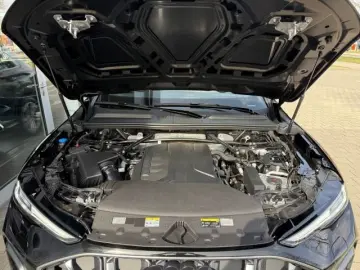 AUDI Q5 TFSI quattro Matrix PassengerDisplay 360