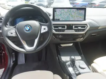 BMW X3 xDrive30e Glasdach ACC HeadUp Laserlicht 360K