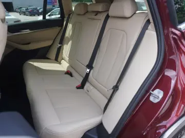 BMW X3 xDrive30e Glasdach ACC HeadUp Laserlicht 360K