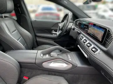 MERCEDES-BENZ GLE 350 d 4M Coupé AMG Night Pano AIRM…