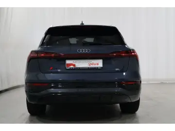AUDI Q8 55 S-Line NAVI PANO LEDER MATRIX 55 quattro S