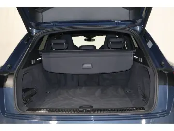 AUDI Q8 55 S-Line NAVI PANO LEDER MATRIX 55 quattro S