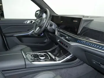 BMW X7x40i M Sport Pro 6S.Kristall 23  ehUVP147069 -