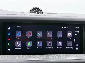 PORSCHE Cayenne E-Hybrid