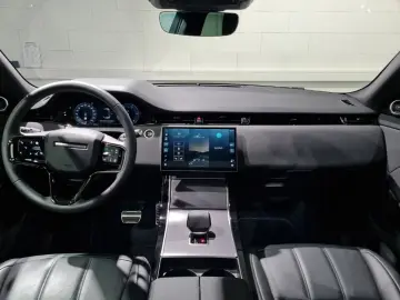 LAND ROVER Range Rover Evoque D200 Dynamic SE