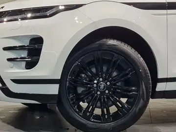 LAND ROVER Range Rover Evoque D200 Dynamic SE