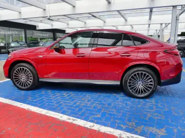 MERCEDES-BENZ GLC 300e AMG 4M  Panorama 360  Ambient…