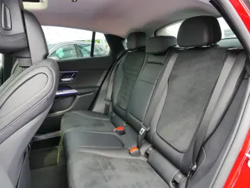 MERCEDES-BENZ GLC 300e AMG 4M  Panorama 360  Ambient…