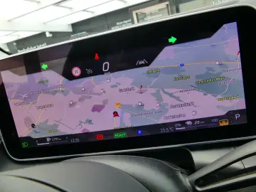 MERCEDES-BENZ GLC 300e AMG 4M  Panorama 360  Ambient…