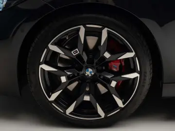BMW 320I XDRIVE