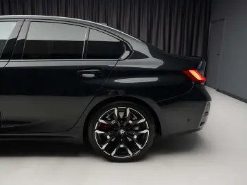 BMW 320I XDRIVE