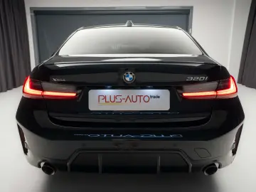 BMW 320I XDRIVE