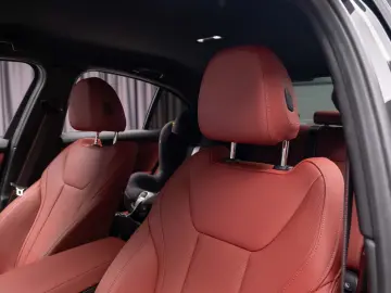 BMW 320I XDRIVE
