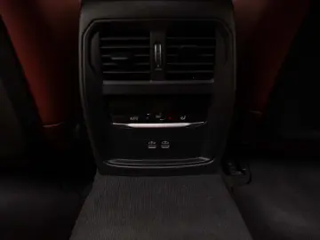 BMW 320I XDRIVE