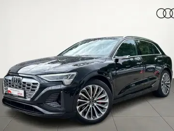 AUDI Q8 e-tron S line 55 Matrix Luftfederung Standkli