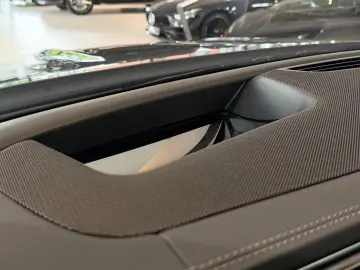 MERCEDES-BENZ GLE 350 d 4M  AMG-LINE NIGHT PANO HUD …
