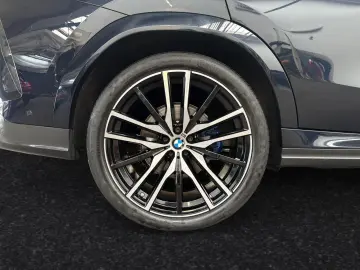 BMW X6 xDrive30d M Sport AHK Pano Standhzg. TV  22