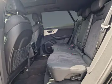 AUDI Q8 50 TDI qu S line MATRIX PANO STHZG Luft 22