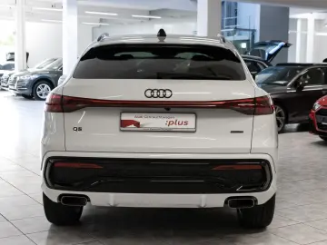 AUDI Q5 Sportback TFSI qu PassengerDisplay 360