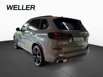 BMW X5 xD30d M SPORT 2ACHS 7-Si AHK Pano Leas 815 0A