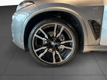 BMW X5 xD30d M SPORT 2ACHS 7-Si AHK Pano Leas 815 0A
