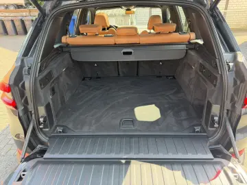 BMW X5 xDrive30d eSportsitz AHK Panorama Standhzg Ad