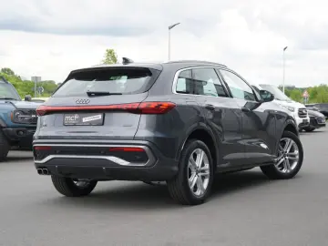 AUDI Q5 40TDI qu S line Edition Matrix 360 PassengerDisplay