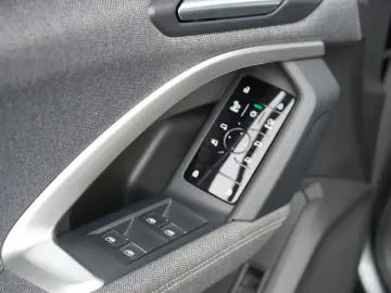 AUDI Q5 40TDI qu S line Edition Matrix 360 PassengerDisplay