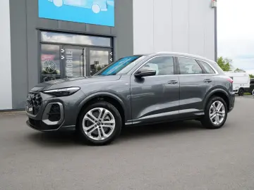 AUDI Q5 40TDI qu S line Edition Matrix 360 PassengerDisplay