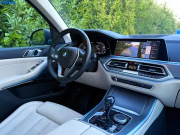 BMW X5 xDrive 45 e Panorama  Kamera 360  KeyLess