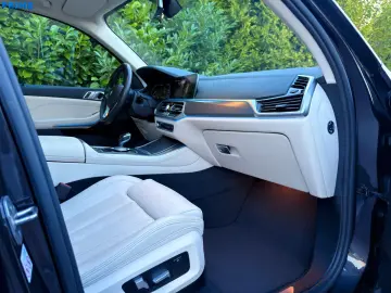 BMW X5 xDrive 45 e Panorama  Kamera 360  KeyLess