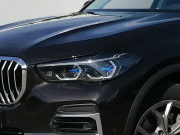 BMW X5 xDrive30d Laser AHK Pano HUD 360  B&O DA  4xS