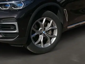 BMW X5 xDrive30d Laser AHK Pano HUD 360  B&O DA  4xS