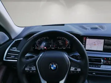 BMW X5 xDrive30d Laser AHK Pano HUD 360  B&O DA  4xS