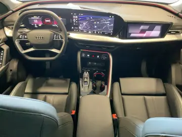 AUDI Q5 SUV TDI qu edition one 360 ACC PassDisplay