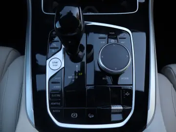 BMW X5 xDrive45e M-Sport Head-Up HiFi DAB WLAN AHK