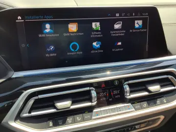 BMW X5 xDrive 45 e M Sport Pano ACC HUD Laser 360