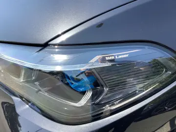 BMW X5 xDrive 45 e M Sport Pano ACC HUD Laser 360