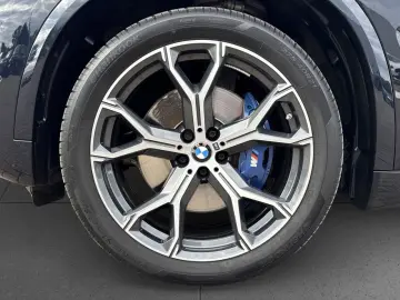BMW X5 xDr30d M-SPORT Pano AHK H K St&Go HUD PA  ACC