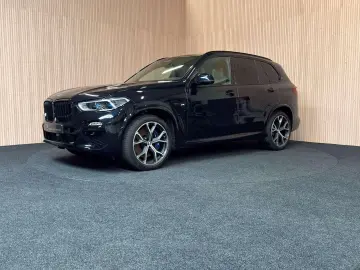 BMW X5 X5 xDrive45e  M-pakket  AHK  HUD  DAB  Pano