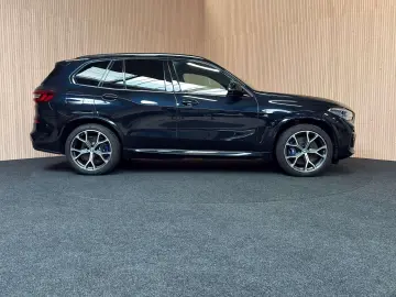 BMW X5 X5 xDrive45e  M-pakket  AHK  HUD  DAB  Pano