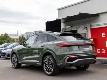 AUDI Q5 Sportback edition one TFSI quattro PassDisplay